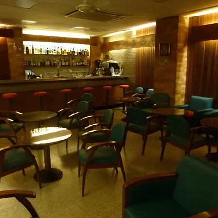 Hotel Rom Familiar 2*