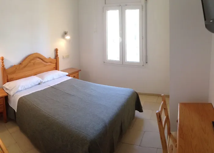 Otel Rom Familiar 2*