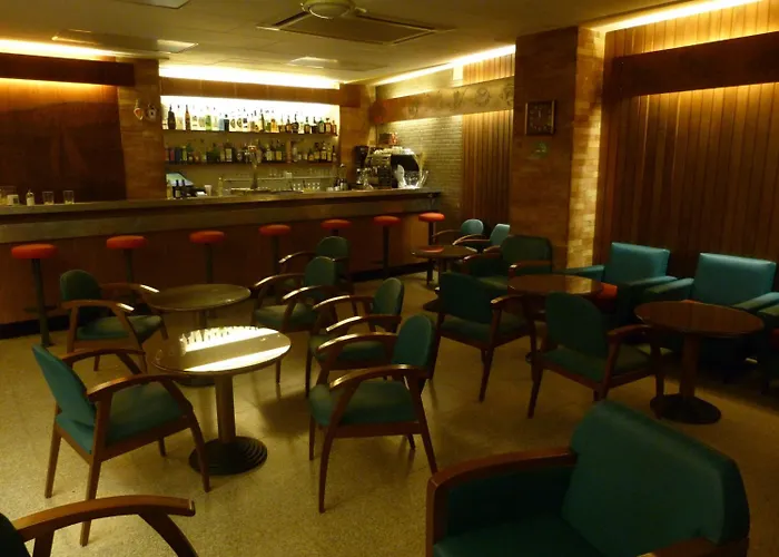 Otel Rom Familiar 2*